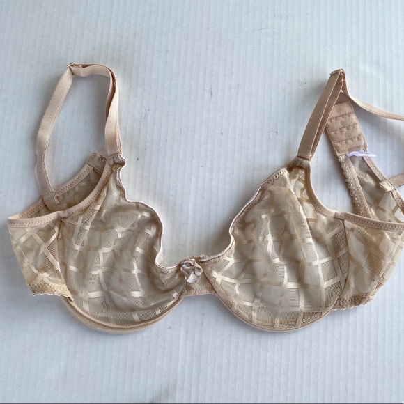 LADY Q LACE BRA BUNDLE - Picture 3 of 8